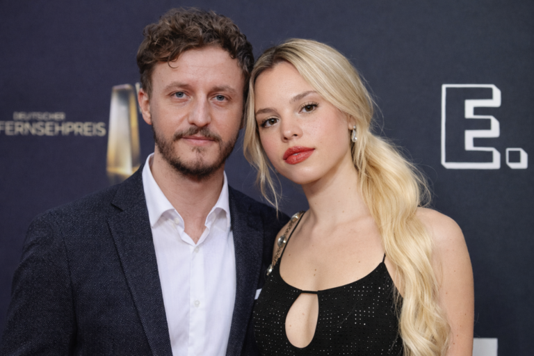 tommi schmitt freundin